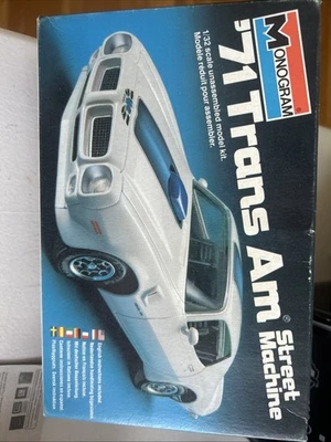 MONOGRAM '71 1971 TRANS AM STREET MACHINE PONTIAC MODEL KIT NEW - Image 1 of 4