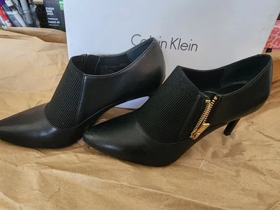 Calvin Klein Black JENNY Side Zip Bootie Stiletto Heel Shoe Size 6.5 - Image 1 of 3