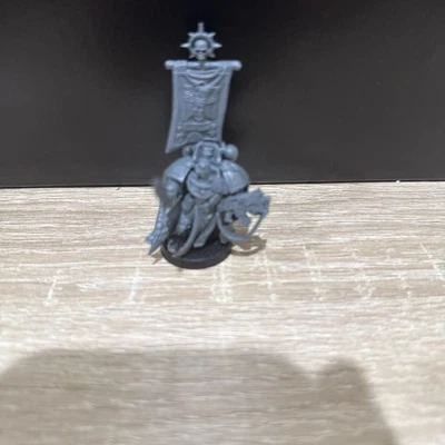 Games Workshop Warhammer 40k Space Marines Firstborn Captain - Image 1 of 4