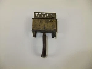 Antiguo soporte de fósforo de latón seguro granja primitivo - Imagen 1 de 21