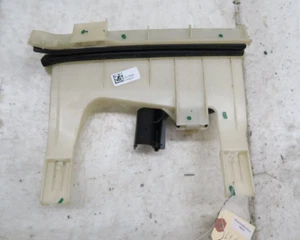 2017-2023 Alfa Romeo Stelvio OEM Left Front Door Window Glass Guide Bracket - Picture 1 of 10