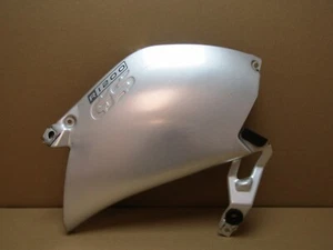 BMW R1200GS 2004 52,481 Meilen links unten Tankverkleidung (8089) - Bild 1 von 12