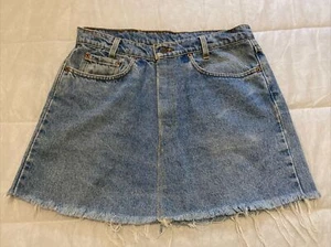 Levi's 505 Women's Raw Hem Blue Denim A-Line Mini Skirt ~ W32 L14 Levis - Picture 1 of 7