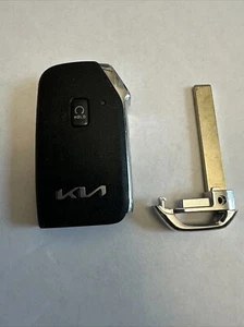 Kia OEM 2021-2022 Niro Smart Key 5B FCCID: TQ8-FOB-4F34 PN# 95440-G5025 - Picture 1 of 7