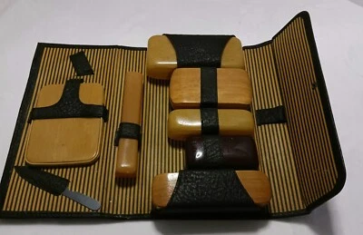 Men’s Vintage Snap Leather Vanity Kit Grooming Toiletries Travel Case - Image 1 of 4