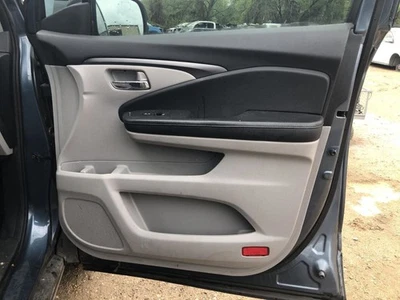 Honda Pilot 2017 panel de moldura de puerta delantera 935727 Foto 1 de 4