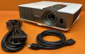 BenQ, MX720 Projector 3500 Lumens 1024x768 HDMI 13000:1,  1 Lamp Hours. - Picture 1 of 11