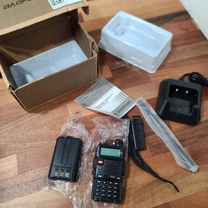 Baofeng UV-5R Dual Band Radio Fm Transceiver - Zdjęcie 1 z 14
