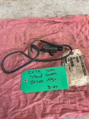 Interruptor de pie lateral de soporte para Kawasaki Ninja ZX7R OEM ZX750 Foto 1 de 4