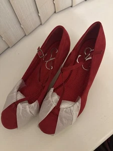 Evan’s Size 9eee Red Velvet Shoes - Picture 1 of 4