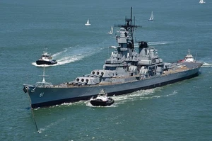 Giant 1/96 Scale USS Iowa (BB61) Battleship Model Boat Ship Plans,Templates 111" - Picture 1 of 2