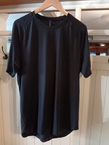 Lululemon Men's Black Short Sleeve Shirt, Size XL - Picture 1 of 11