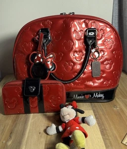 Loungefly Minnie Loves Mickey Disney Large Red Embossed Handbag And Wallet - Picture 1 of 8