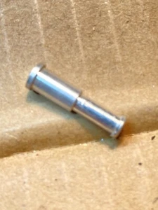 Stihl 064 066 MS640 MS650 MS660 Motorsäge Kontaktfeder Achsbolzen 1122 442 2500 - Bild 1 von 1