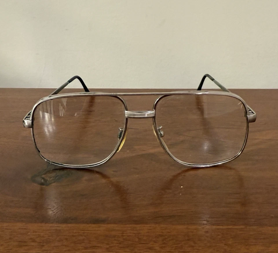 Marco de gafas de aviador vintage de metal tono plateado estilo años 80 lentes transparentes retro Foto 1 de 4