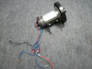 Proform,Weslo Treadmill P.M.D.C ICON Motor P/N M-190528 Model C3354b3541 2.65 HP - Picture 1 of 6