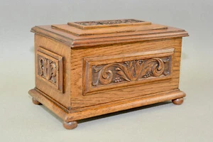Art and Crafts hand carved oak tea caddy box circa.1908 - Picture 1 of 10