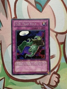 D.D. Trap Hole - CRV-EN057 - Rare 1st Ed. - NM - Picture 1 of 2