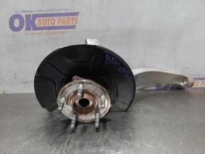 Jeep Grand Cherokee Limited 20 2020 3,6 L 4x2 husillo delantero nudillo conductor izquierdo Foto 1 de 4