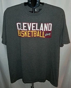 Majestic Cleveland Cavaliers LeBron James 23 Mens T-Shirt Size XL NBA - Picture 1 of 5
