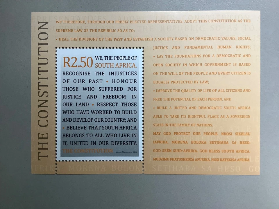 RSA 2011: la Constitución MS - MNH Foto 1 de 1