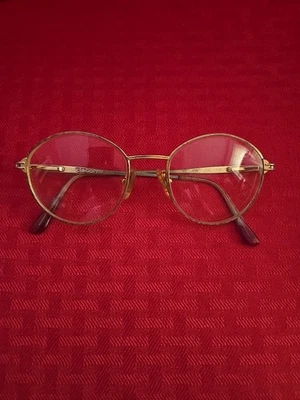 SOLO MARCOS DORADOS Liz Claibourne Foto 1 de 4