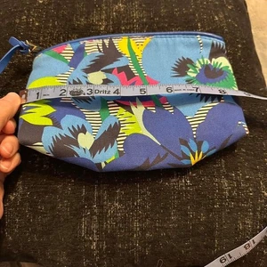 Estee' Lauder French Connection Kosmetiktasche blau und mehrfarbig geblümt - Bild 1 von 5