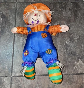 Vintage 1995 International Silver Co. 28" Scarecrow Plush Halloween Decorations - Picture 1 of 4