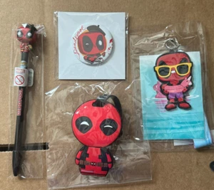 Funko Pop! Lazy River Deadpool Lanyard, Luggage Tag, & Artist Deadpool Pen & Pin - Picture 1 of 3