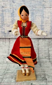 Vintage Bulgaria Folk Art Souvenir Figurine Women Dancing Wood Wire Cloth Doll - Picture 1 of 14