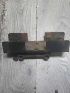 International Diesel Engine EGR Cooler Mount Bracket 1872281C1 - Bild 1 von 4