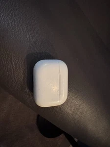 AirPods Pro 2ème génération Lightning - Manque le pod droit - Photo 1 sur 2