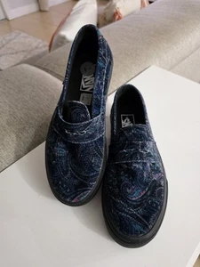 NEW VANS Style 53 Velvet Paisley Dark Blue Slip On Shoes Women's Size 8.5 MEN 7 - Picture 1 of 6