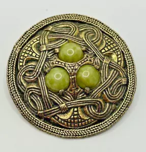Vintage 70s 80s Brooch Miracle Viking Green Retro Costume Celtic Gift agate - Picture 1 of 10
