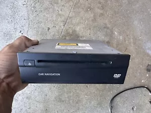 A2118705226001 NAVIGATION CD DVD MERCEDES E350 01-12 Sl550 - Picture 1 of 2