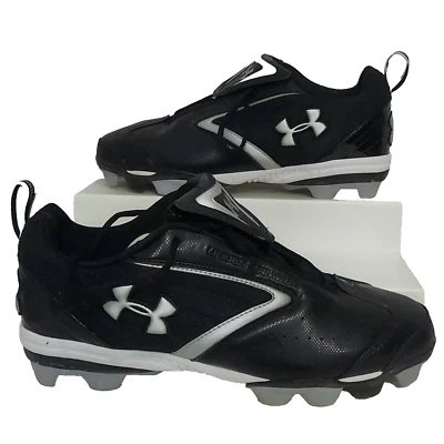 Botines Under Armour Leadoff Talla 11 Picos Moldeados Parte Superior Baja de Béisbol Negro Blanco Foto 1 de 4