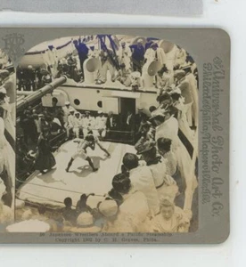 Lottatori giapponesi a bordo Pacific Steamship Maritime Universal Stereoview - Foto 1 di 2