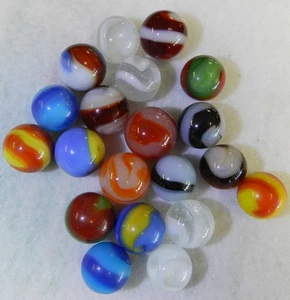 #19854m Vintage Group of 20 Ungraded Akro Agate Corkscrew Marbles .59 to .73 In - Picture 1 of 10