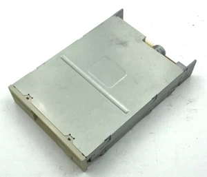 Compaq E900248-00A Floppy Drive Internal - Picture 1 of 6