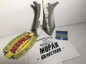 72 Plymouth 4 Door satellite Bumper Filler Fender Extensions 3672581 3672580 - Foto 1 di 10
