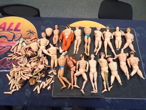 RIESIGE MENGE LOSE VINTAGE GI JOE 12" ACTIONFIGUREN KÖRPERTEILE HÄNDE ARME KÖPFE - Bild 1 von 4