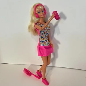 1993 90s Fully Jointed articulated Barbie Doll Mattel Gymnast line Redressed - Foto 1 di 13