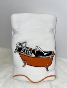 KASSADECOR Skeleton Bathtub Bath Hand Towels Set Halloween Decor - Picture 1 of 5