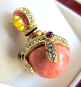 SALE ! LOVELY HANDMADE OF GENUINE CORAL STERLING SILVER AND 24K RUSSIAN PENDANT - Picture 1 of 3