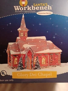 Weihnachtsmann Werkbank Porzellan beleuchtet Haus Glory Dei Kapelle RN35055 viktorianisch  - Bild 1 von 12