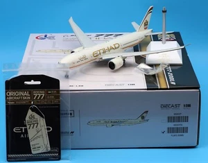 Avión diecast JC Wings 1:200 Etihad Airways B777-200LR modelo A6-LRB solapa hacia abajo - Imagen 1 de 13