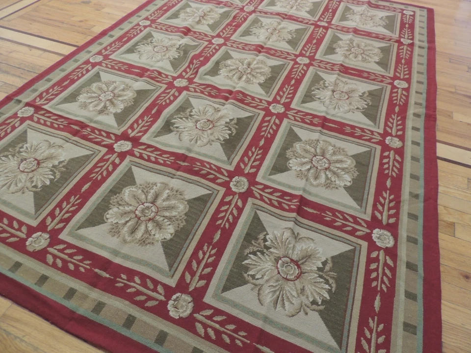Alfombra 6x9 diseño francés Aubusson punta de aguja rojo verde beige patrón de caja Foto 1 de 4