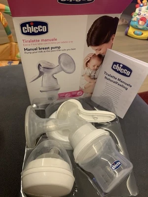 Tiralatte manuale Chicco. Il tiralatte manuale chicco è delicato sulla pelle. - Immagine 1 di 4