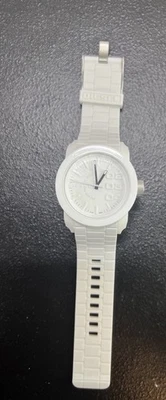 Diesel DZ-1436 White Watch “Only The Brave” Men’s Wristwatch Clean Simple 44mm - Image 1 of 4