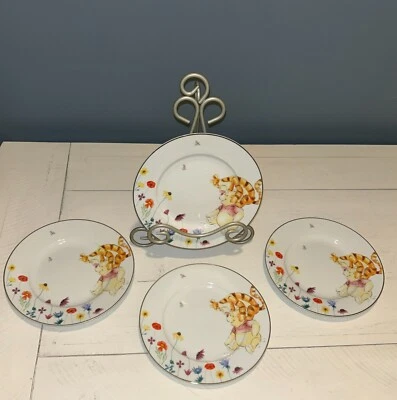 Disney Winnie the Pooh & Tigger Among the Flowers Salad Plates Set of 4 NEW - Image 1 of 4